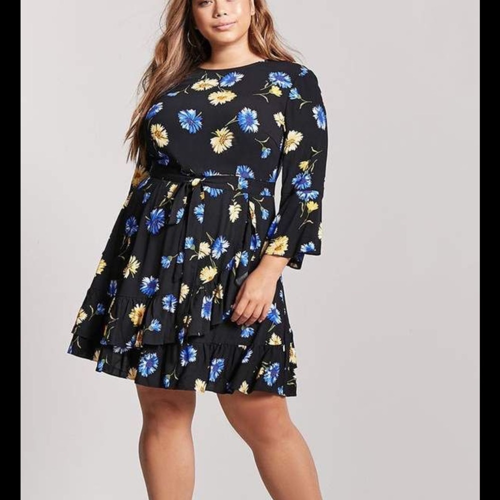 New with tags Black blue yellow sunflower mini dress with tie waist